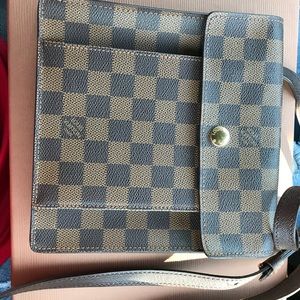 Louis Vuitton crossbody